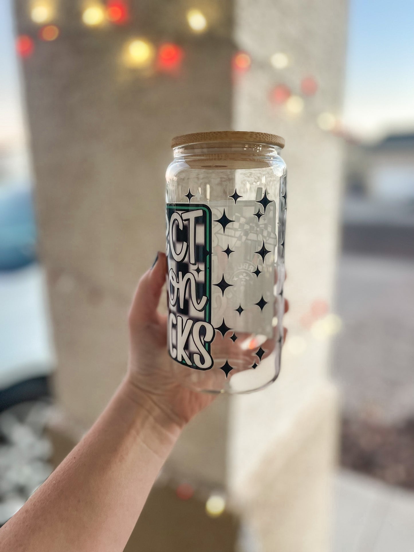 Runs on Starbies regular tumbler - glass