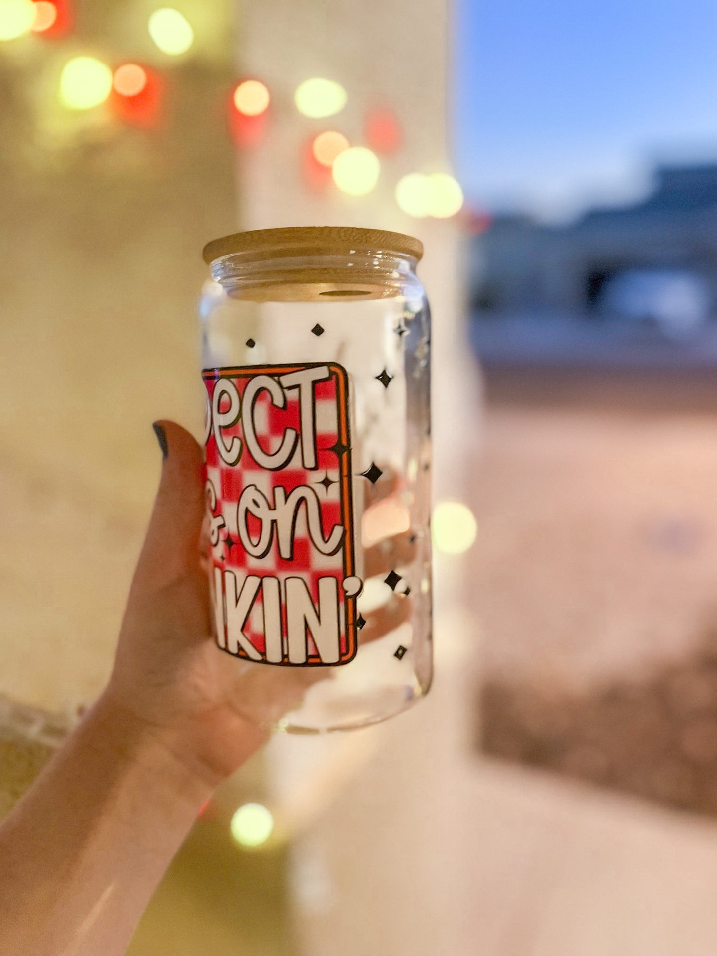 Runs on Dunkin regular tumbler - glass