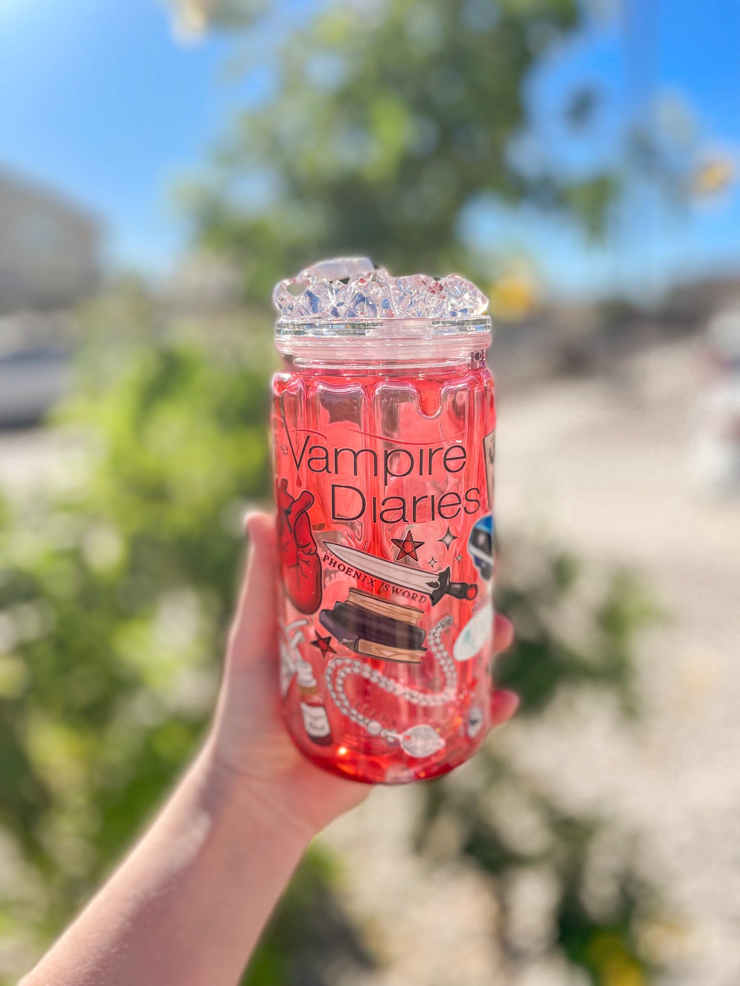 Vampire Diaries snow glove tumbler - plastic